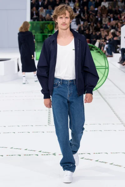 Look 28